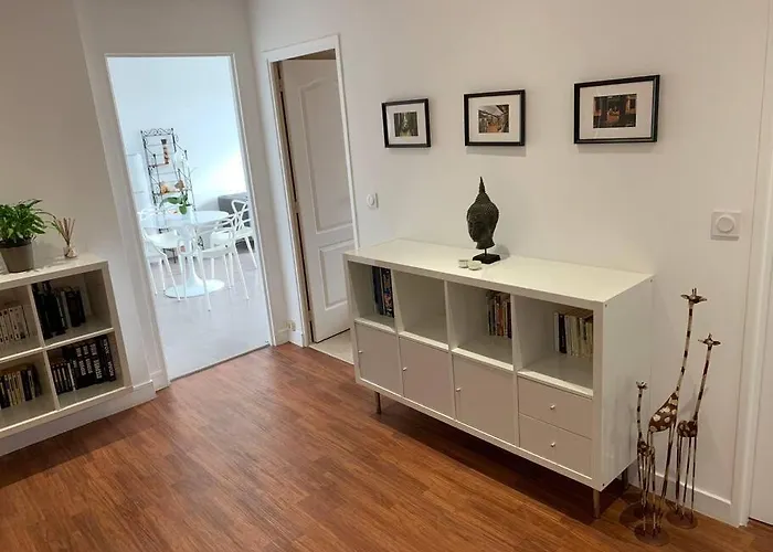 Appartement De Charme, 76 M2, Quartier St Gabriel