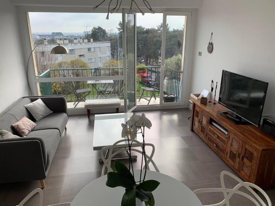 De Charme, 76 M2, Quartier St Gabriel *